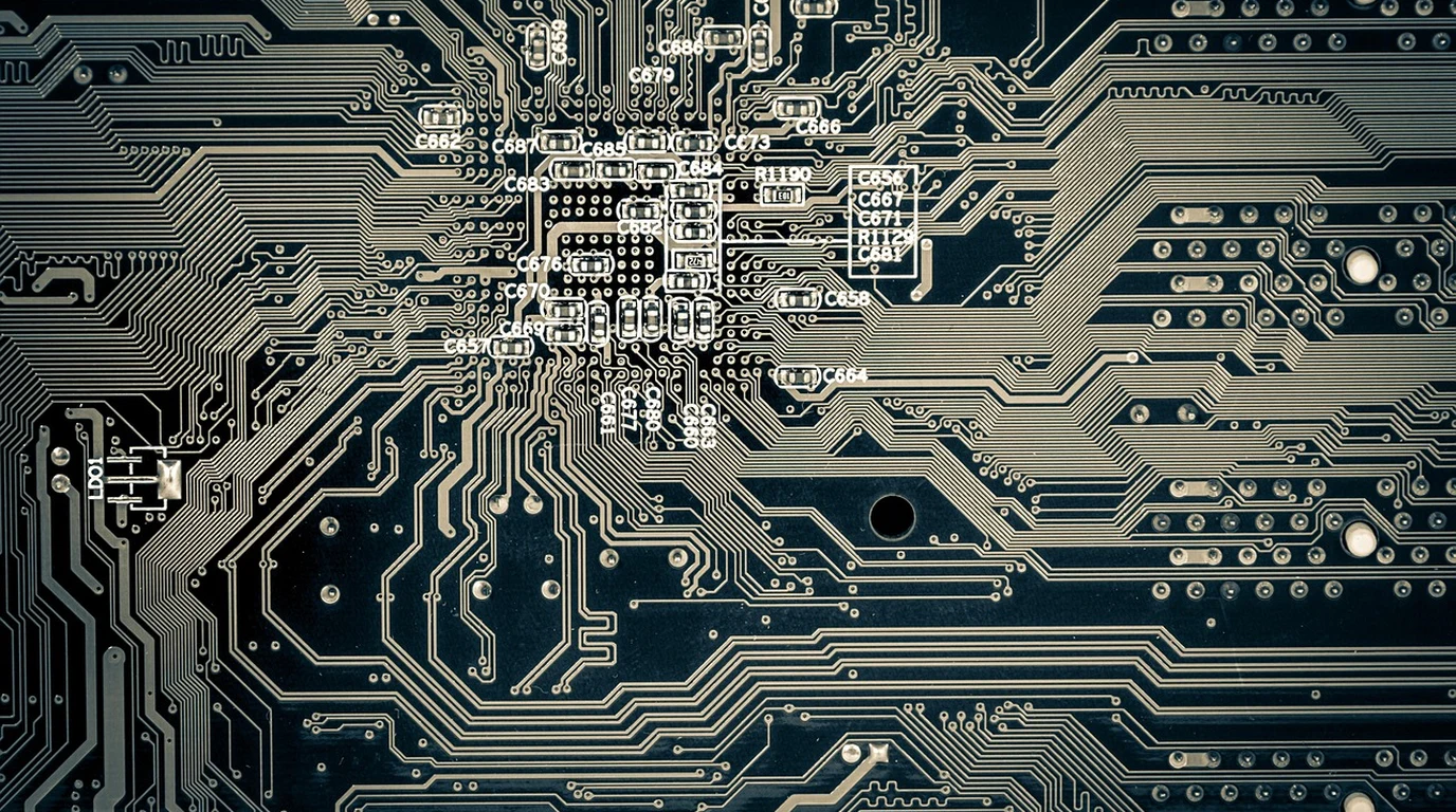 Raspberry Pi 5 PCIe Gen 3: NVMe Latency & Bandwidth